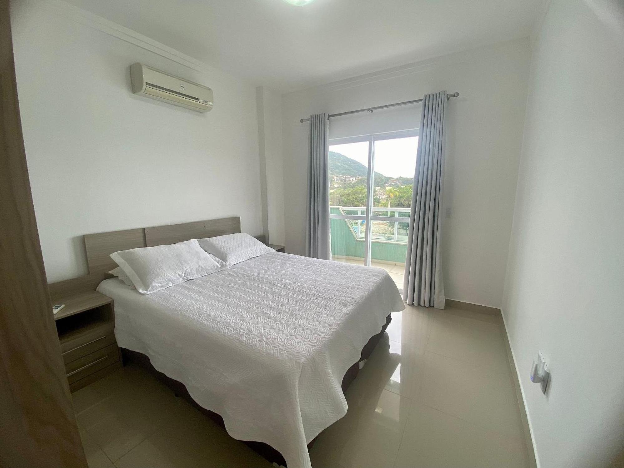 Res Costa Verde บอมบินญัส ภายนอก รูปภาพ